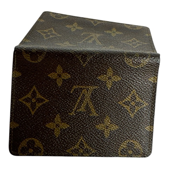 Louis Vuitton Monogram ID Holder - Picture 4 of 16